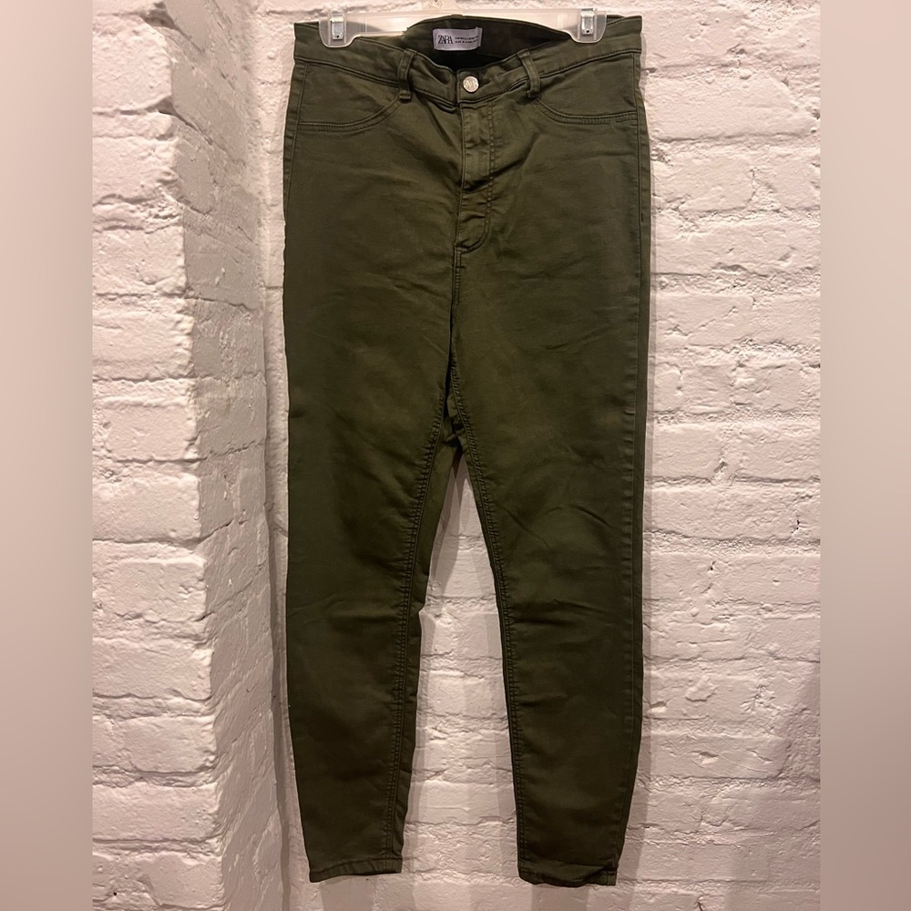 Army green Zara skinny jeans high waisted